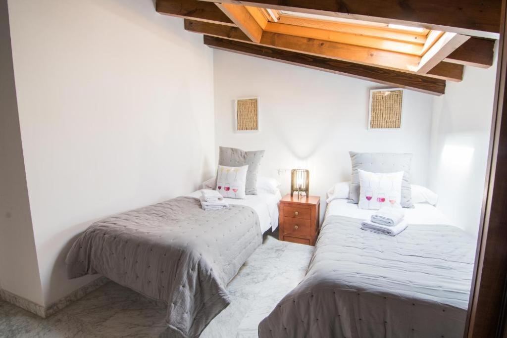 Ferienwohnung Tuguest Atico Gracia Granada Exterior foto